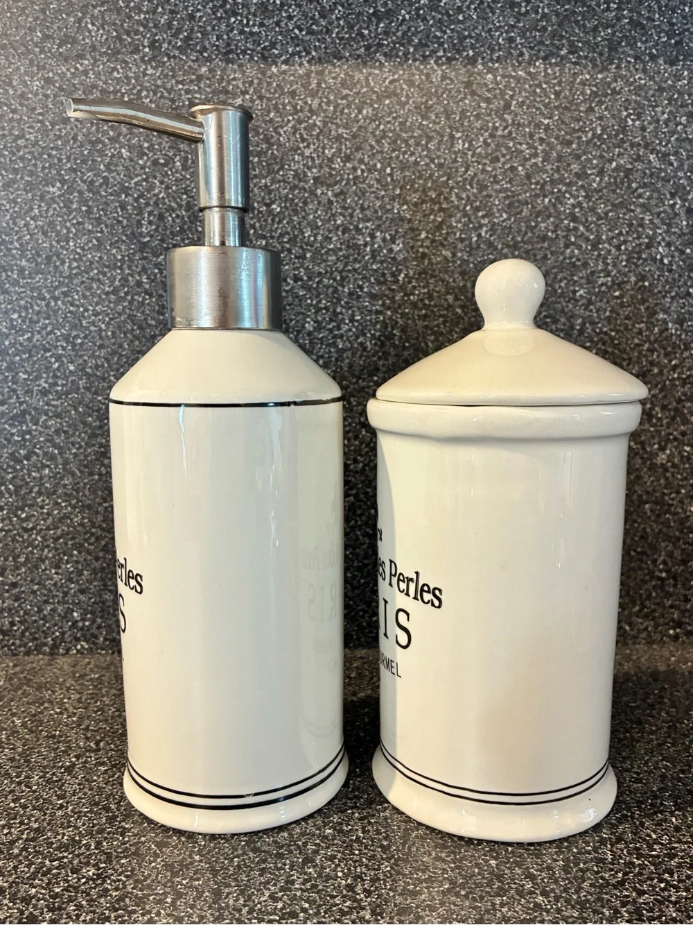 NWT La Maison des Perles Paris Rue de Lourmel Ceramic Bathroom Decor Containers